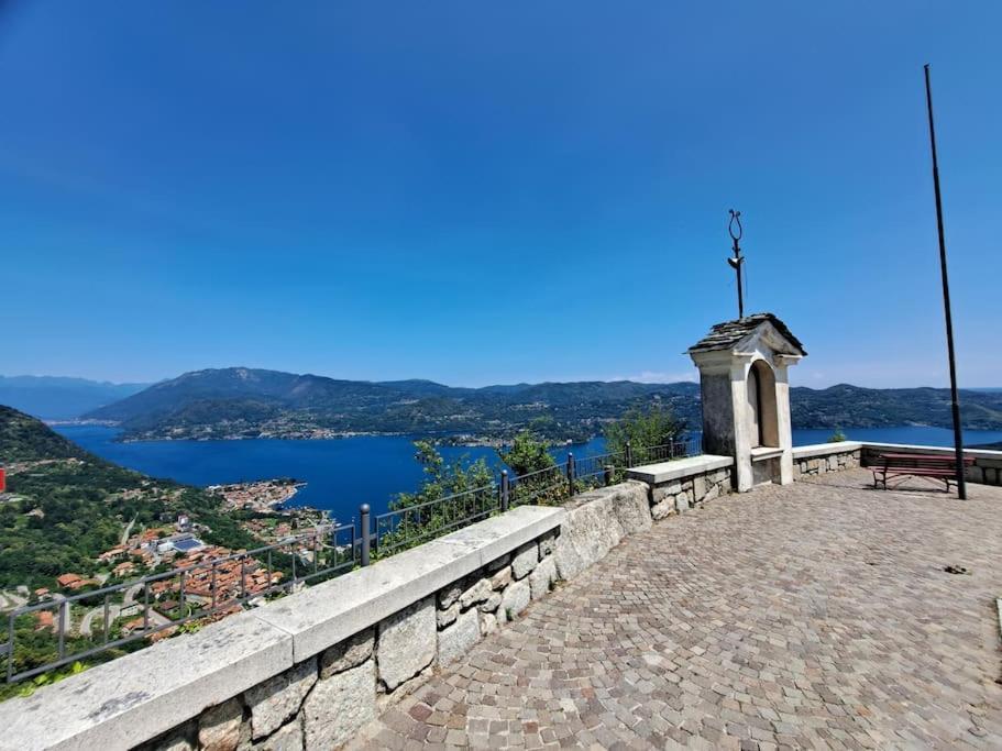 Appartamento Storico Con Giardino Soleggiato - B&B Via Rinaldi Arto Centonara Екстер'єр фото