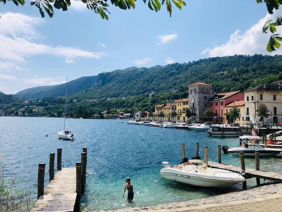 Appartamento Storico Con Giardino Soleggiato - B&B Via Rinaldi Arto Centonara Екстер'єр фото